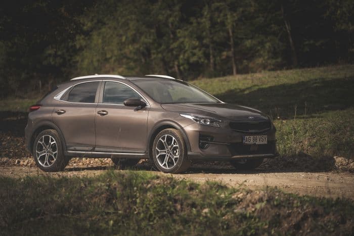 Compact SUV photo