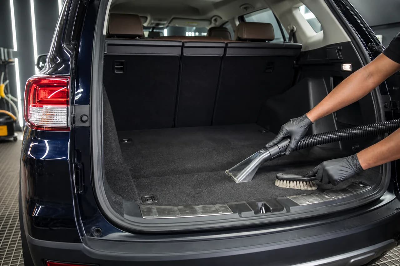 Deep Boot Cleaning photo