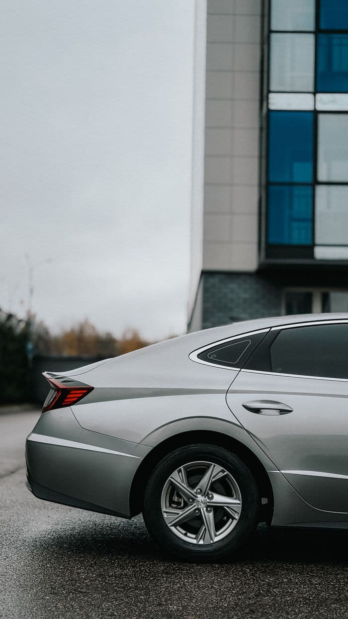 Sedan photo